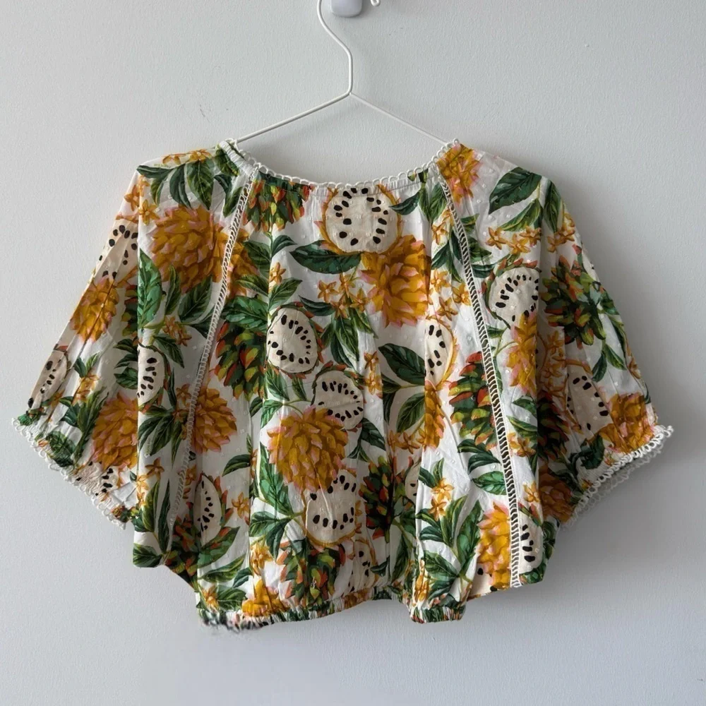FARM RIO Biriba Off-White Cropped Blouse - Picture 7 of 14